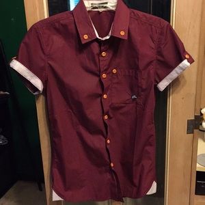 Maroon short sleeve button up